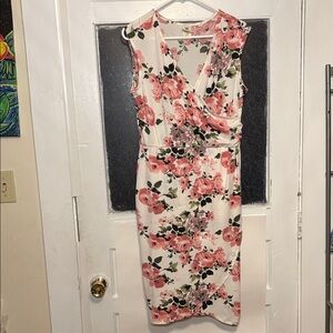 Wrapper Women’s Pink and Beige Floral Sleeveless Faux Wrap Dress Size Large